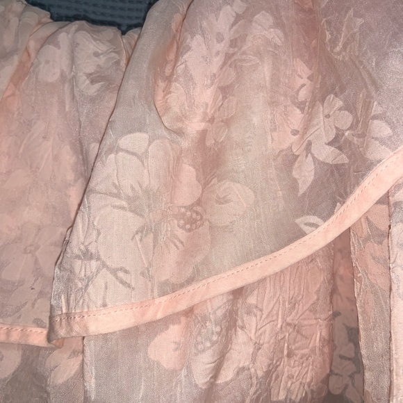 URBAN OUTFITTERS pink off-the-shoulder top! - Picture 3 of 4